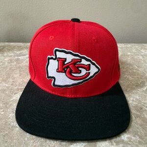 Kansas City Chiefs Red & Black Snapback Hat
